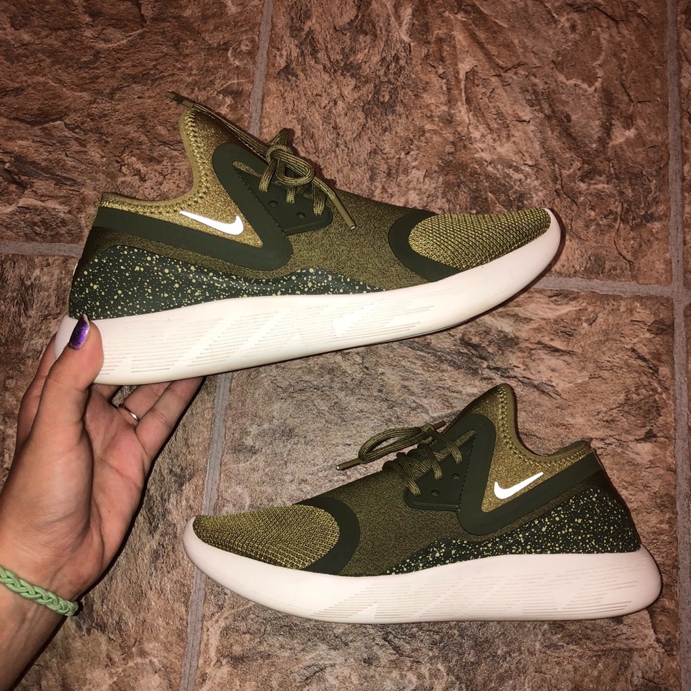 Olive Lunar Nike’s
